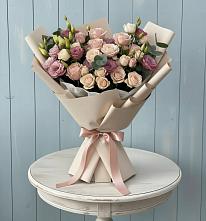 Букет цветов из:  Розы и Лизиантусы #REPLACE_PRED# Глухово
