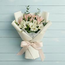 Букет цветов из:  Альстромерии в Глухово