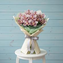 Букет цветов из:  Орхидеи и Розы в Глухово