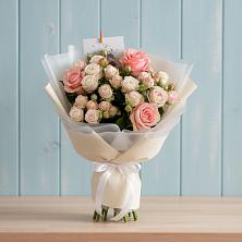 Букет цветов из:  Розы в Глухово