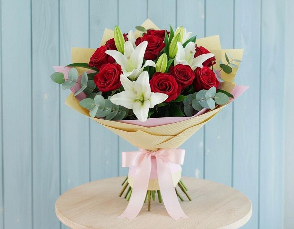 Букет цветов из: Лилии и Розы в Глухово